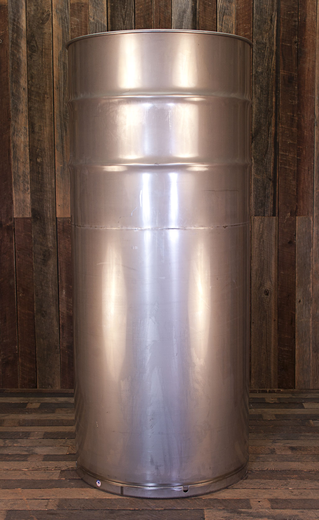 https://www.bubbasbarrels.com/sites/all/files/imagecache/product_full/210%20gal.%20drum.jpg